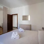 Nonna Rosas Apartment