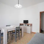 Nonna Rosas Apartment
